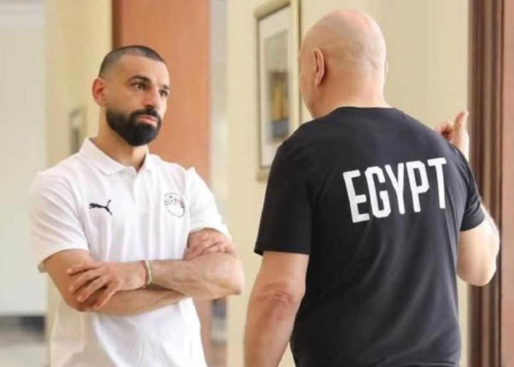 سر غضب محمد صلاح في اليوم الأول له مع منتخب مصر يكشفه إعلامي شهير 1 221 14