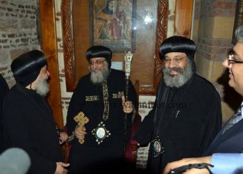 الكنيسة