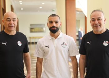 عمرو أديب يصدم جمهور الأهلي عن محمد صلاح متبقاش بياع