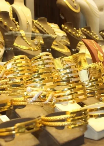 رئيس شعبة الذهب يصدم المصريين بشأن توقعات الفترة المقبلة 2 تصريحات رئيس شعبة الذهب