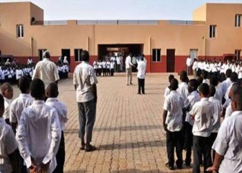 بعد قرار إغلاق مدارس سودانية في مصر أول رد رسمي من الخرطوم