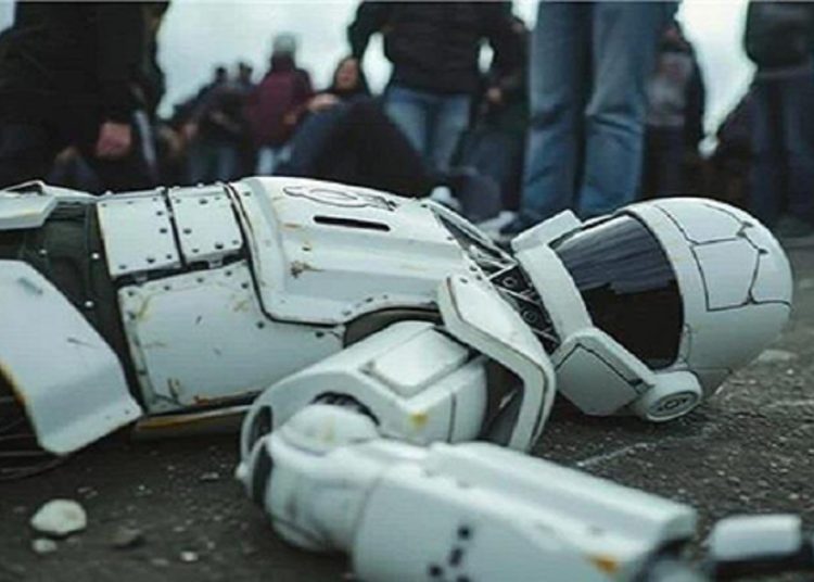 تفاصيل واقعة انتحار روبوت قفزا من مكان عال بسبب ضغط العمل 1 2018 4 8 10 47 37 884 27