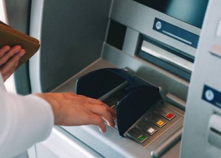 السر في الموبايل كيف تسحب أموالك من ماكينة الصراف الآلي غير فيزا عن طريق إنستاباي 1 الصراف الآلي