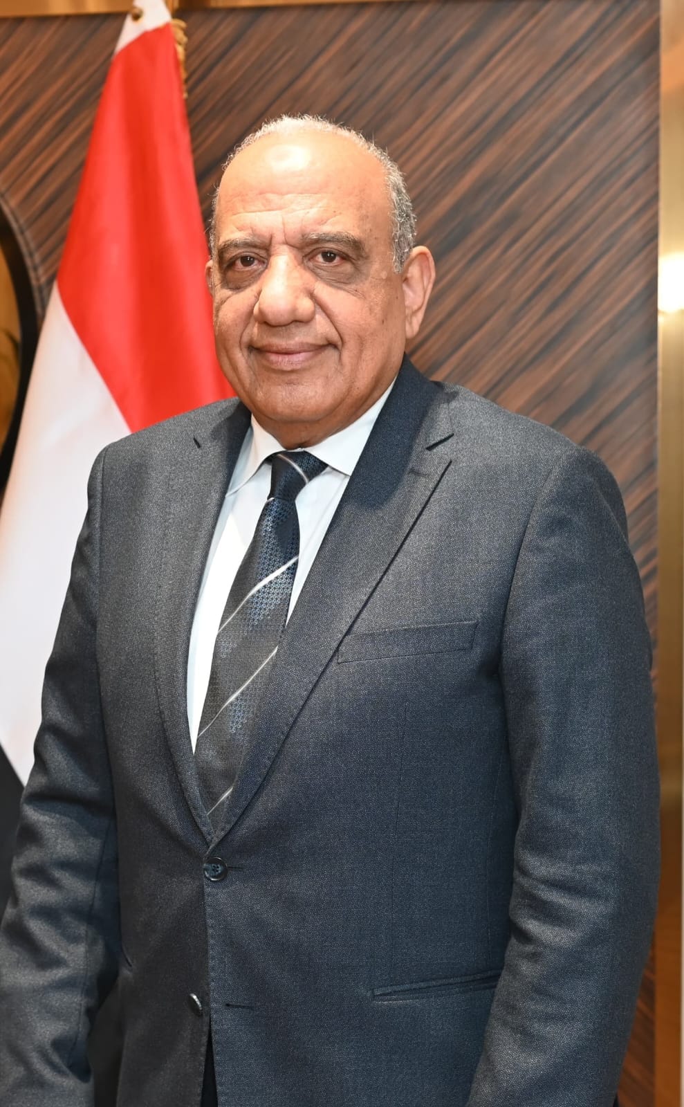 تحرك عاجل من وزير الكهرباء الجديد من أجل حل مشكلة إنقطاع التيار 3 الدكتور محمود عصمت