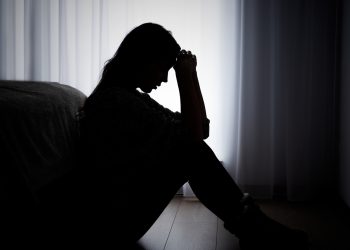 طبيب يحذر من الاكتئاب بعد الولادة يسبب مرض خطير للقلب 8 الاكتئاب