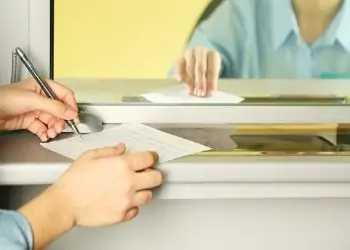 بعد إعلان النتيجة حساب بنكي يمنحك عائدا شهريا بمقدم بسيط متشيلش هم مصاريف الكلية