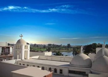 بالصور توافد الآلاف على دير السيدة العذراء ببياض وسط إجراءات أمنية مشددة