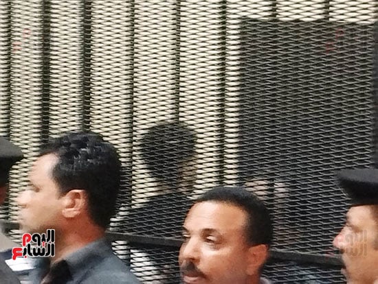 اعرف مصير الصلح بين أحمد فتوح وأسرة ضحية حادث الدهس و حقيقة الـ 15 مليون جنيه دية 4 ظهور أحمد فتوح داخل قفص المحكمة