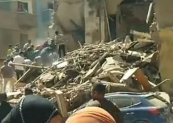 عاجل بالصور انهيار عقار المنوفية وأنباء عن وجود ضحايا تحت الأنقاض