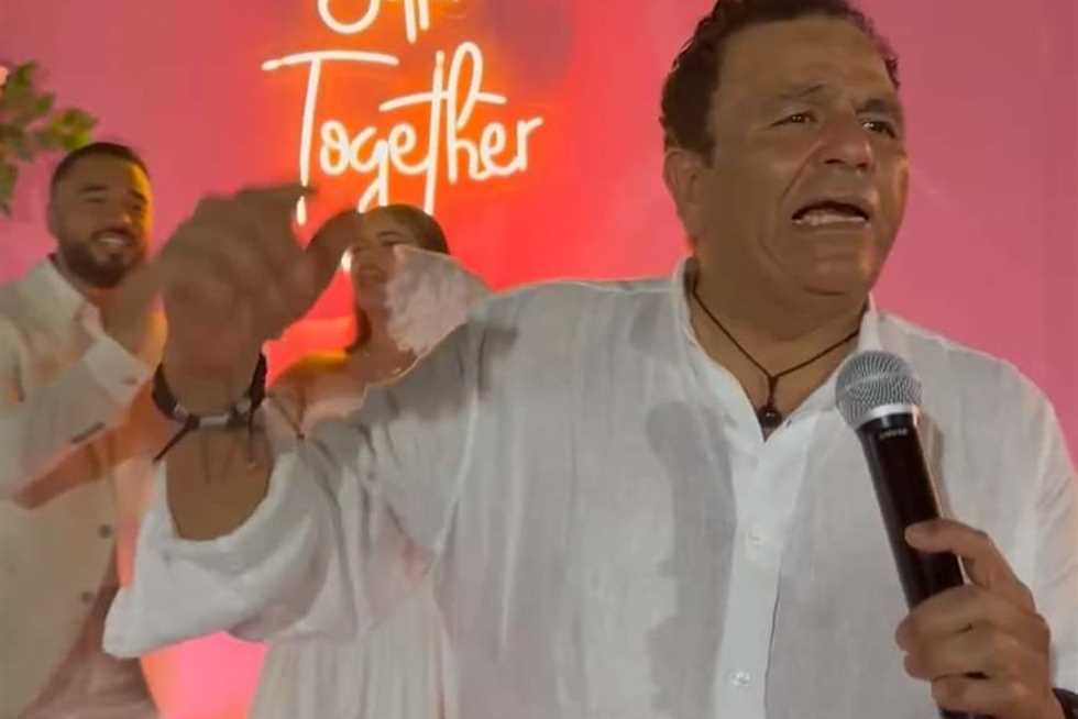 مفاجأة عن سبب إصابة محمد فؤاد بـ العصب السابع يكشفها استاذ أمراض مخ واعصاب 3 مرض محمد فؤاد