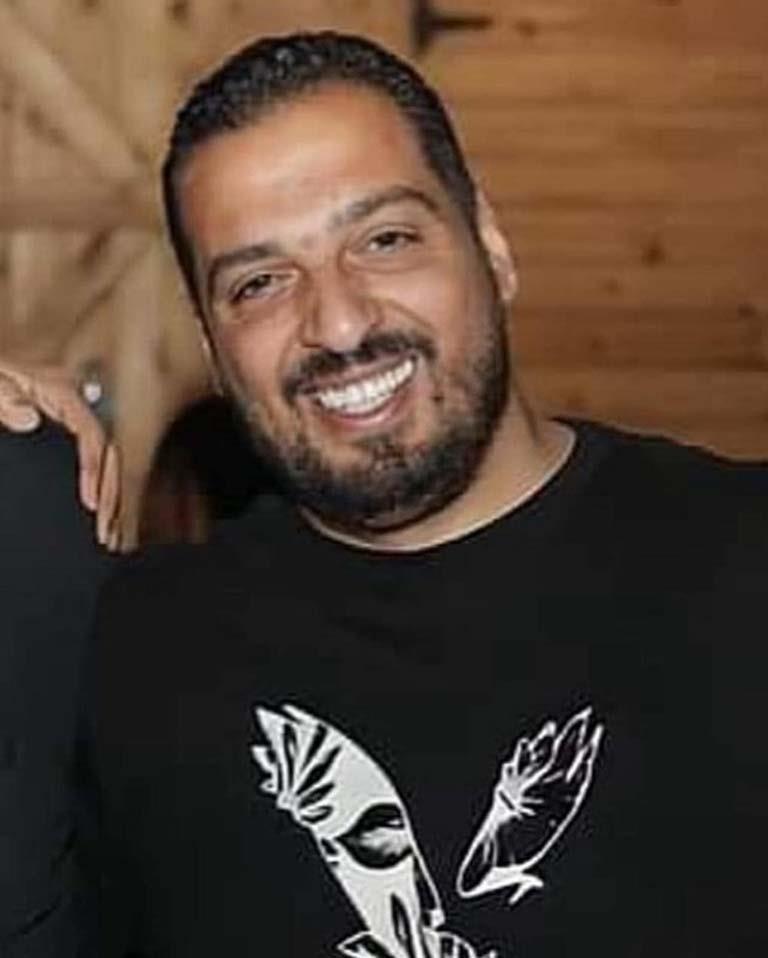 قلبه وقف 3 مرات التطورات الصحية الأخيرة لـ تامر فتحي الناجي الوحيد من حادث الضبعة 3 المنتج المصاب