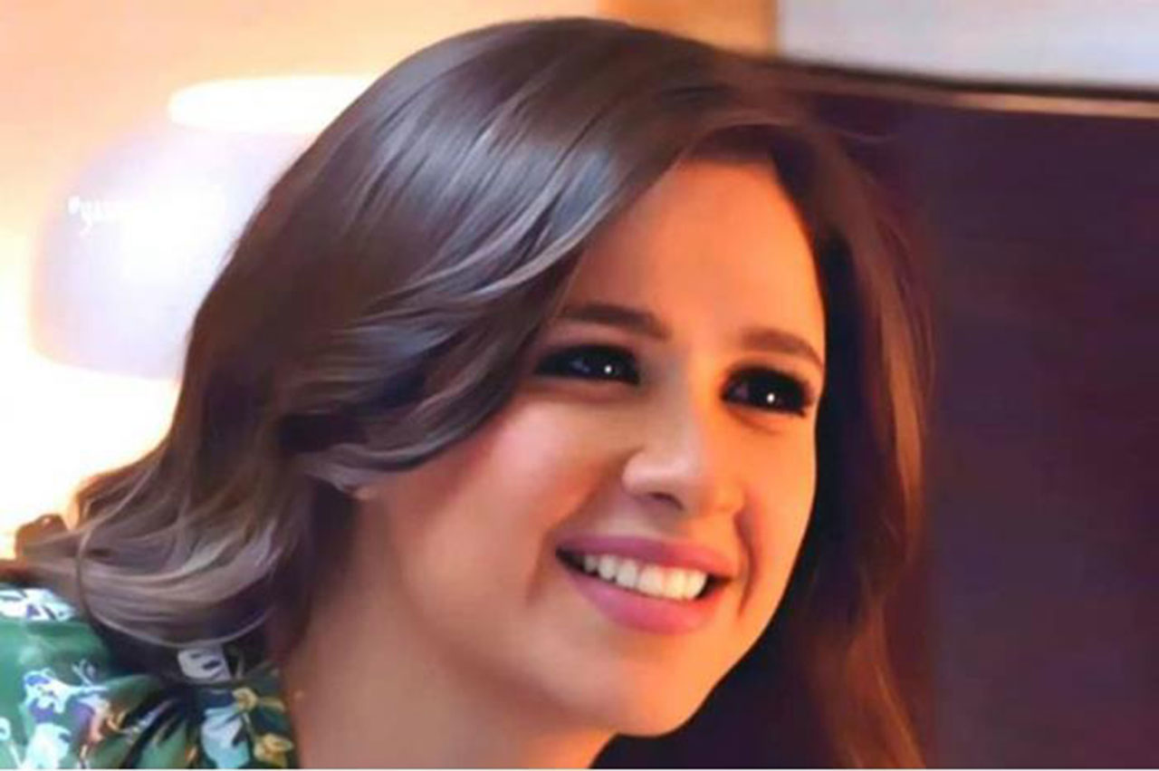 رد صادم من ياسمين عبدالعزيز على متابع طلب الزواج منها 2 رد ياسمين عبدالعزيز