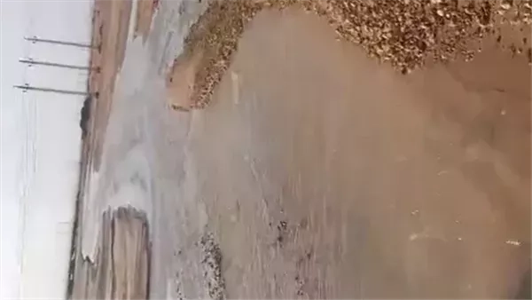 بالصور سيول شديدة تغرق طريق أبو سمبل بأسوان 1 طريق أبو سمبل بأسوان