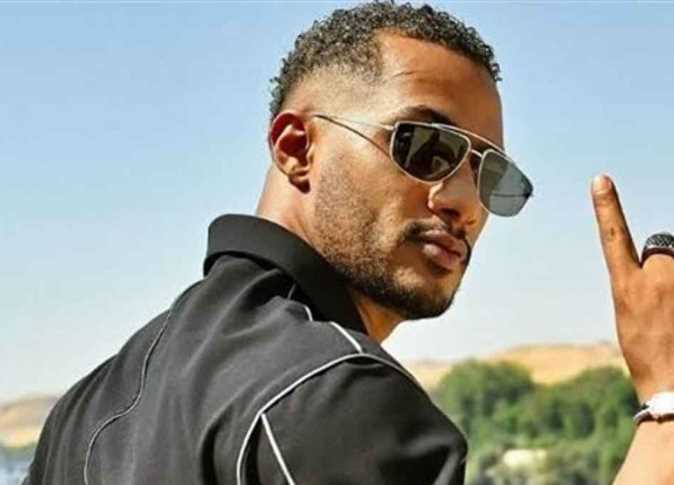 الفنان محمد رمضان يسأل تطبيق الذكاء الاصطناعي مين نمبر وان في التمثيل و الغناء 2 فتح النيران على محمد رمضان2