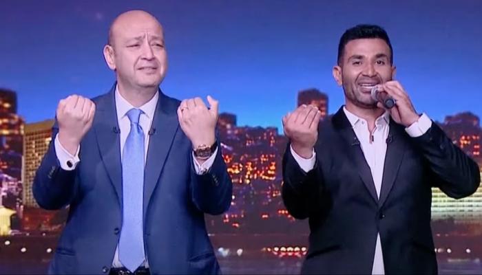 أحمد سعد يحرج الإعلامي عمرو أديب الساعة بتاتعتك أغلى من عقد الألماظ اللى إتسرق مني 3 أحمد سعد يكسف عمرو أديب على الهواء