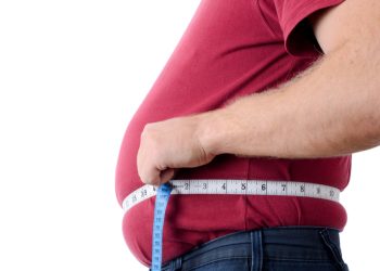 مفاجأة 5 أمور تسبب لك الكرش واكتساب الوزن الزائد ليس لها علاقة بالأكل