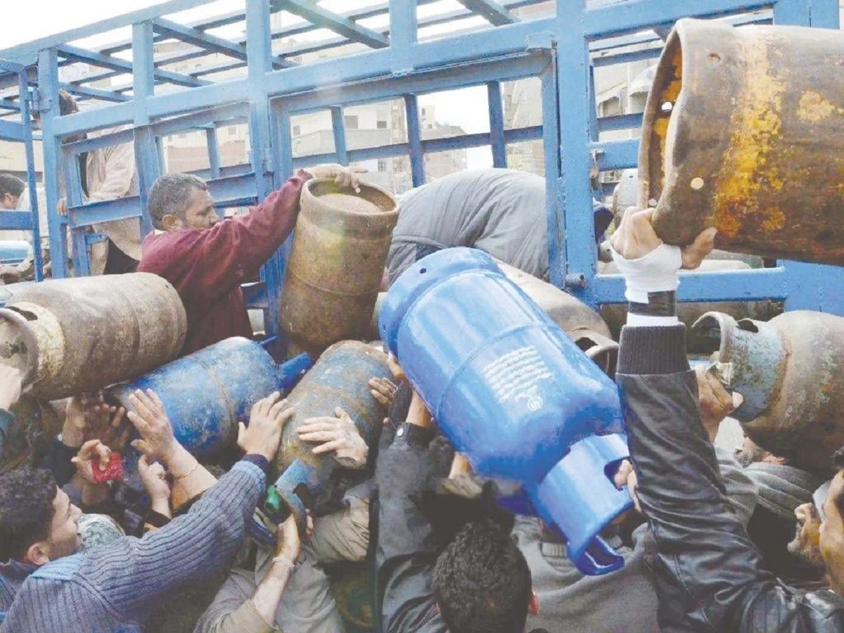 مصدر مسؤول يكشف عن الموعد الرسمي لتطبيق الزيادة الجديدة لأسعار الغاز الطبيعي للمنازل 4 زيادة سعر أسطوانات الغاز