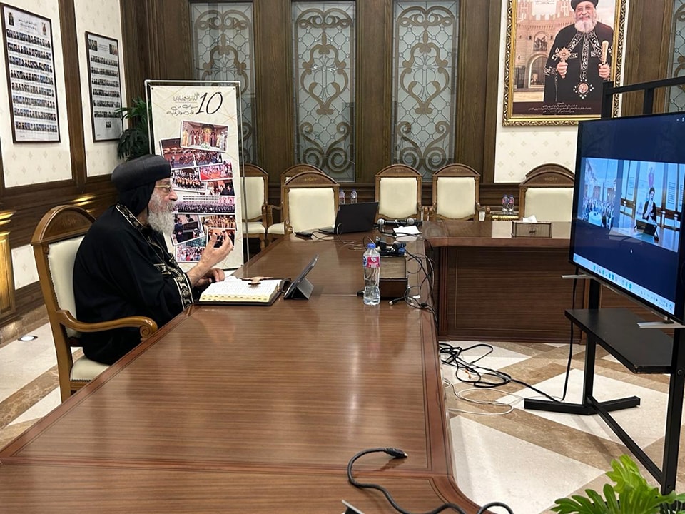 قداسة البابا تواضروس الثاني يعزي وزير الداخلية اللواء محمود توفيق فى وفاة والدته والكنيسة تصدر بيان 3 البابا تواضروس الثاني