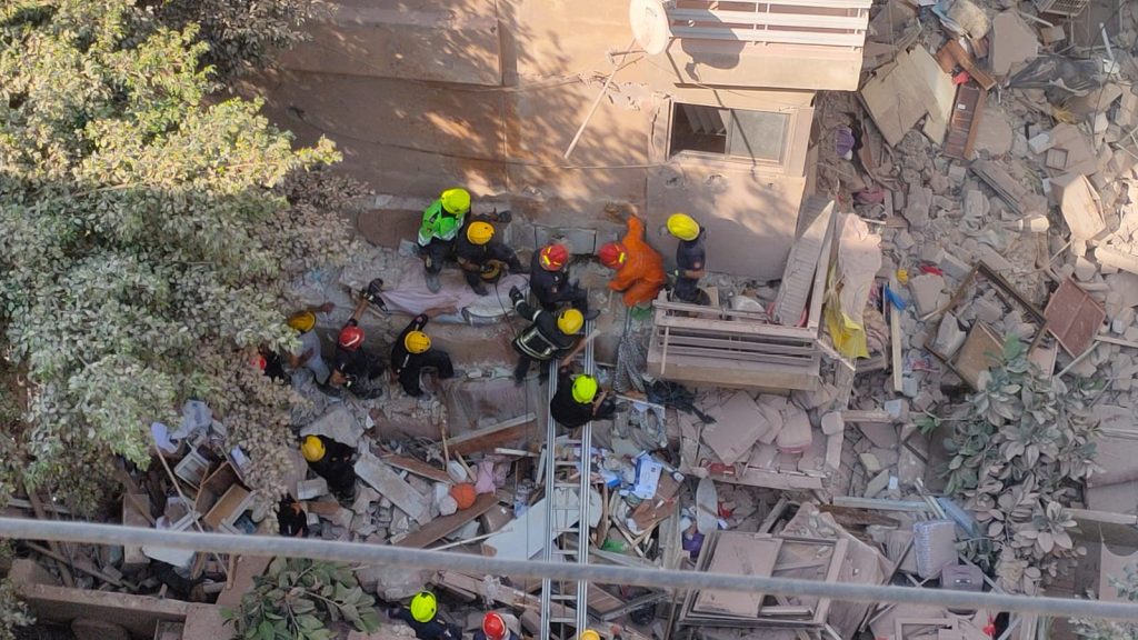 سقوط عقار أرض الجولف شهادات مخيفة عن الانهيار وأصوات من أسفل الأنقاض 4 سقوط عقار أرض الجولف