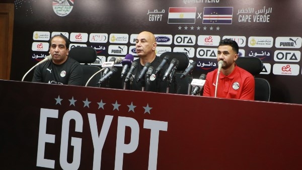 حسام حسن يرفض الاستقالة و يسبب أزمة جديدة لأندية الكرة المصرية 1 تأجيل مباراة منتخب مصر وبوتسوانا