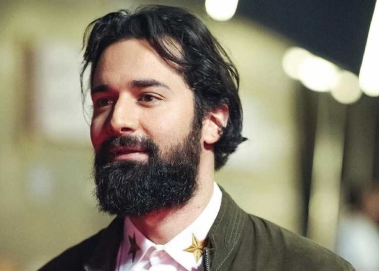 مفاجآت مسلسل عمر أفندي يكشفها الفنان أحمد حاتم لأول مرة 1 أحمد حاتم