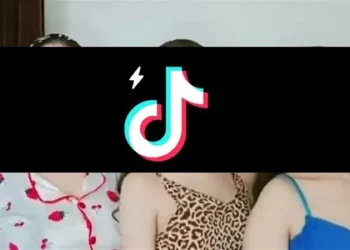 الانفلات الرقمي على التيك توك