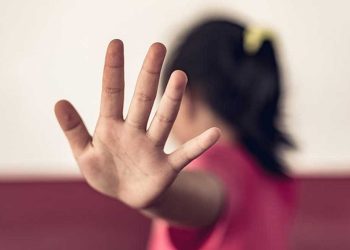 حبس مذيعة بقناة شهيرة