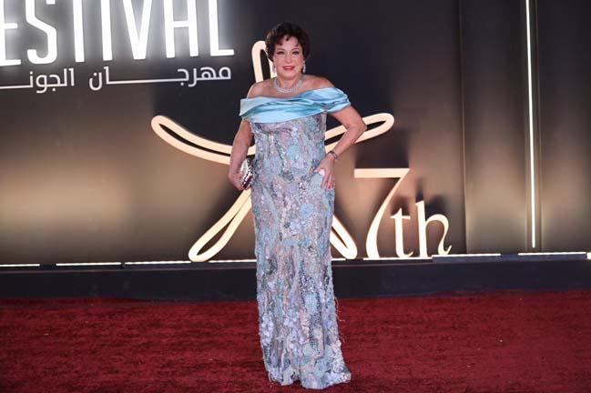 صور كارثية شاهد أسوأ إطلالات الفنانات في افتتاح مهرجان الجونة السينمائي 3 أسوأ إطلالات الفنانات
