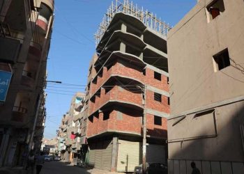 وزير الإسكان يصدر 5 قرارت هامة بشأن قانون البناء الموحد واستخراج تراخيص البناء 10 تسوية مخالفات البناء