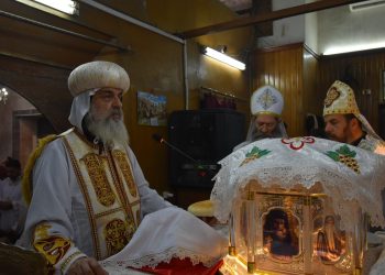 إيبارشية الشرقية والعاشر من رمضان تحذر جموع الأقباط اختراق حسابات