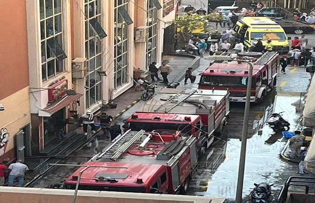بالصور تفاصيل حريق مطعم صبحي كابر بشبرا وانباء عن اصابات 3 حريق مطعم صبحي كابر بشبرا