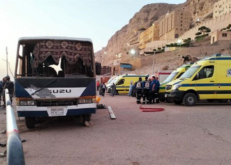 بيان دير مارمينا المعلق بأبنوب يخص حادث انقلاب اتوبيس بمدخل الدير 1 2018 4 8 10 47 37 884 678