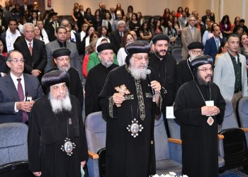 بالصور البابا تواضروس يشهد احتفالية معهد المشورة وننشر تفاصيل استقبال قداسته لسفيرة الإمارات