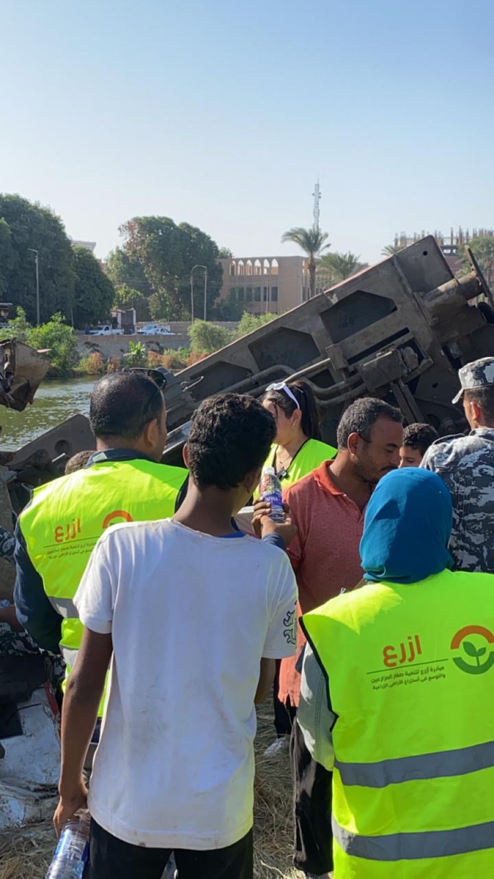 عقب حادث قطار المنيا بالصور مشاركة متطوعي وكوادر للهيئة القبطية الإنجيلية 6 2406760 0 33