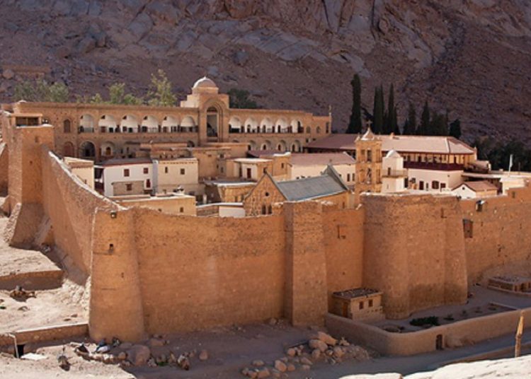 حقيقة قضية إخلاء دير سانت كاترين من الرهبان محافظة جنوب سيناء تحسم الجدل 1 2406760 0 83