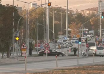 انفجار قوي في تركيا وارتفاع حصيلة ضحايا هجوم مسلحين في أنقرة