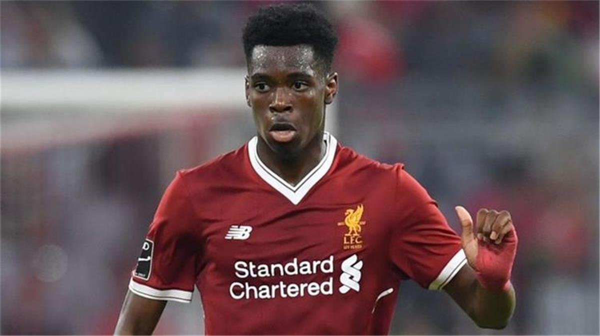 مفاجأة بالصور نجم ليفربول في الزمالك التفاصيل الكاملة لإنضمام زميل مو صلاح للقلعة البيضاء 3 الانتقال إلى الزمالك
