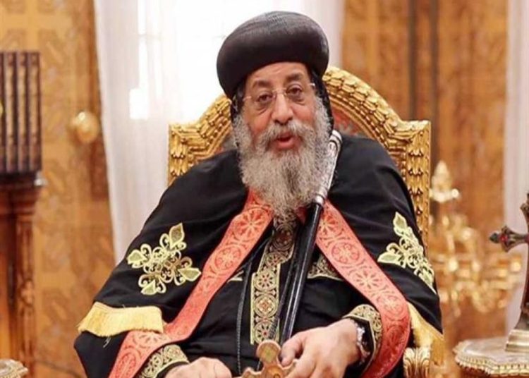 بالصور قداسة البابا تواضروس الثاني يستقبل فريق عمل مسلسل The Chosen 1 قداسة البابا تواضروس