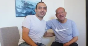 الفنان لطفي لبيب يكشف سبب ابتعاده عن التمثيل و محمد هنيدى بمثابة ابنى البكر ما أزعلش منه 3 الفنان لطفي