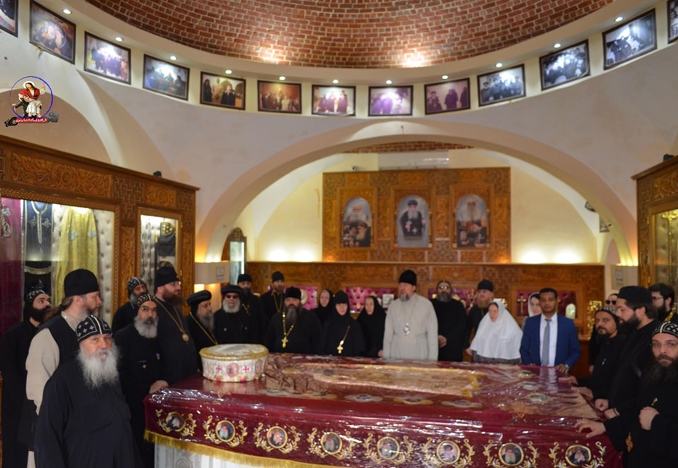 بالصور زيارة وفد من الكنيسة الروسية الأرثوذكسية لدير القديس الأنبا بيشوي بوادي النطرون 4 050b0c13 8790 4eb3 b53f d1f708d6caa3 7