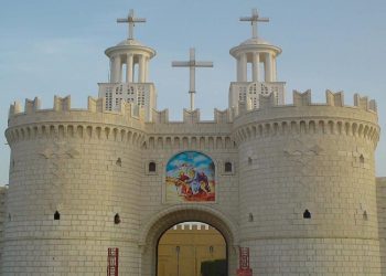 بيان دير العذراء المحرق لجموع الاقباط بشان مواعيد الزيارة خلال صوم الميلاد المجيد