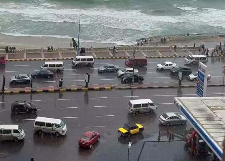 الأرصاد الجوية ترد هل تتأثر القاهرة الكبرى بنوة المكنسة بعد تعطيل الدراسة في الإسكندرية 1 الإسكندرية ترفع حالة الطوارئ