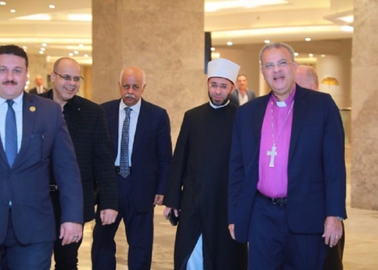 القس أندريه زكي في مؤتمر الإنجيلية يجيب كيف يساهم الخطاب الديني في بناء الإنسان 1 مؤتمر الإنجيلية