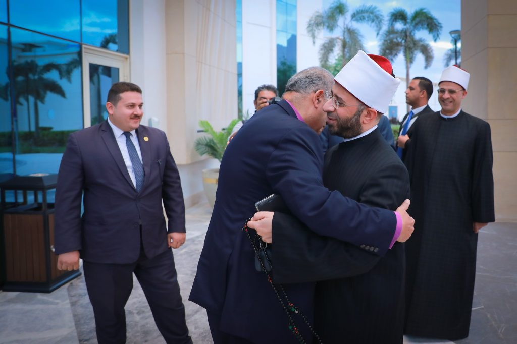 القس أندريه زكي في مؤتمر الإنجيلية يجيب كيف يساهم الخطاب الديني في بناء الإنسان 5 القس أندريه زكي في مؤتمر الإنجيلية