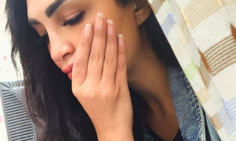بيني وبينكوا ربنا سالي عبد السلام تعلن وفاة توأميها قبل ولادتهما وتوجه رسالة لهؤلاء 1 Capture 16
