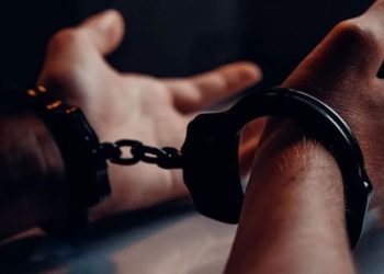 القبض على نجل داعية شهير في مصر بتهمة حيازة مخدرات وسلاح أبيض