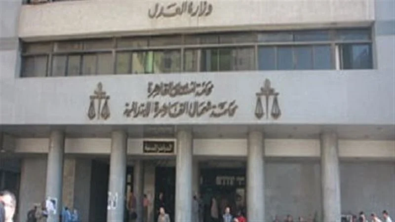 دفاع المتهم بالاعتداء على 93 سيدة طبيب روض الفرج يفجر مفاجأة مدوية بالمحكمة 2 الممرضة التي أوقعت طبيب روض الفرج