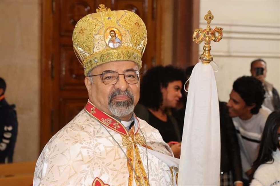 احتفالا بعيد الميلاد المجيد الكنائس الغربية فى مصر تدق الأجراس 3 عيد الميلاد المجيد