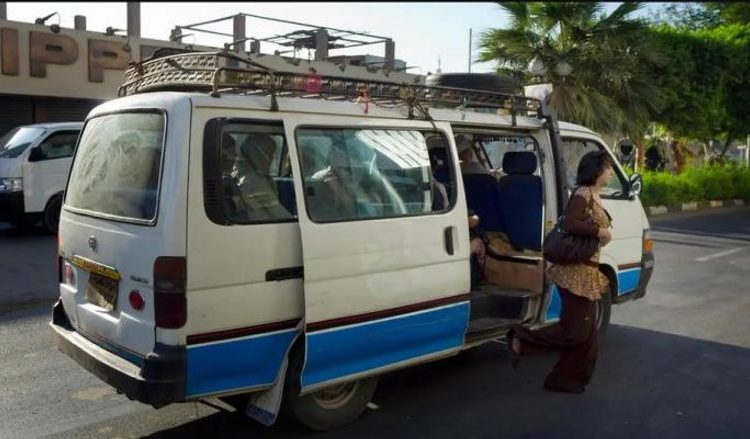 كشف تطورات جديدة بشأن سائق الميكروباص الذى فقد وعيه خلال القيادة 1 سائق الميكروباص المعتدي على الركاب