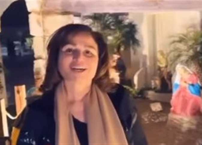 الفنانة إلهام شاهين تهنئ المصريين ب عيد الميلاد المجيد بمعايدة خاصة 4 إلهام شاهين في رأس السنة 2025